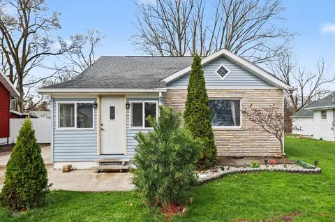 606 N Fourth St, Sturgis, MI 49091