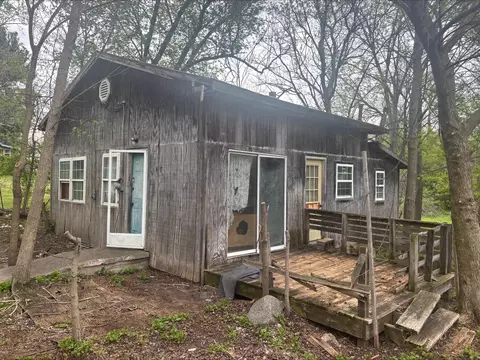 417 Lockwood St, Jackson, MI 49203