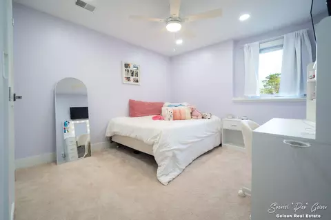 Bedroom - 9701 Coyote Trl, Belding, MI 48809 photo 4 of 4