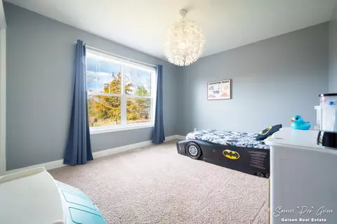 Bedroom - 9701 Coyote Trl, Belding, MI 48809 photo 2 of 4