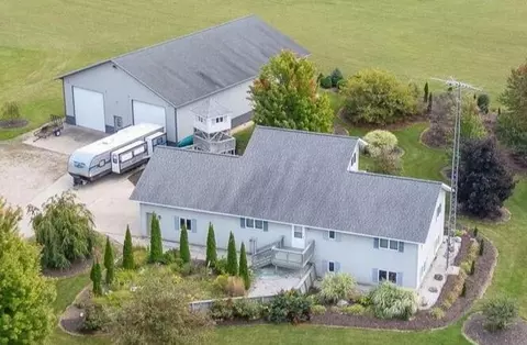2861 W Polk Rd, Hart, MI 49420