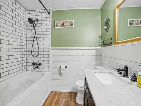 Bath - 523 E Main St, Hart, MI 49420 photo 2 of 3