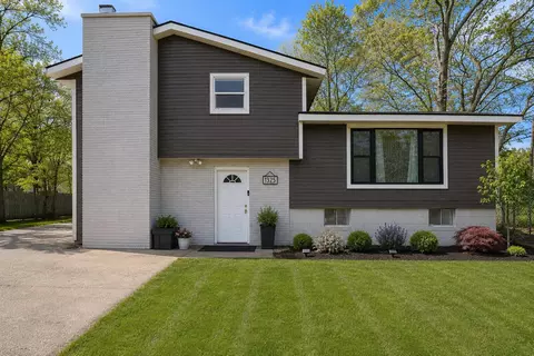 1325 Sumac St, Muskegon, MI 49445