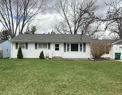 2816 Rolling Hill Ave, Portage, MI 49024