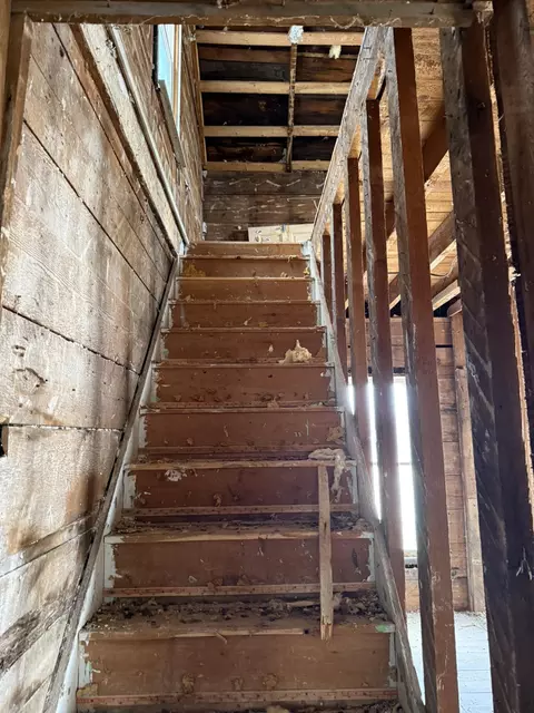 Entry Way - 115 E 4th St, Evart, MI 49631 photo 4 of 5