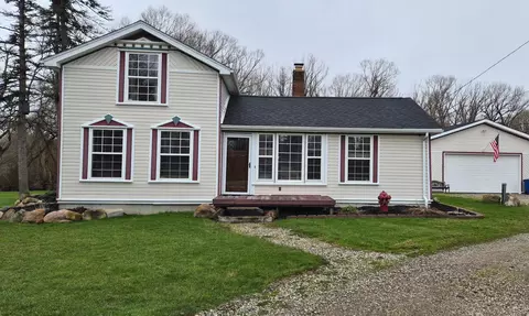 76845 North Ave, Armada, MI 48005
