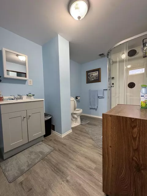 Bath - 305 Monroe Ave, Big Rapids, MI 49307 photo 2 of 2