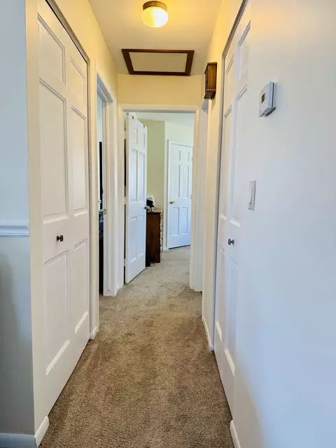 Entry Way - 305 Monroe Ave, Big Rapids, MI 49307 photo 1 of 2