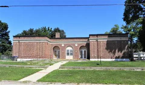 601 Neuman St, Sturgis, MI 49091