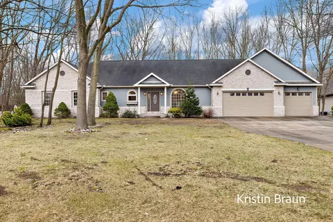 1959 Dykstra Rd, Muskegon, MI 49445