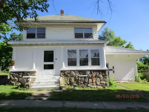 10 Goguac St W, Battle Creek, MI 49015