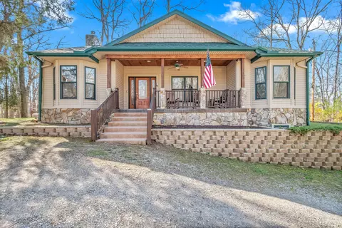 3553 Alpine Ct, Hillsdale, MI 49242