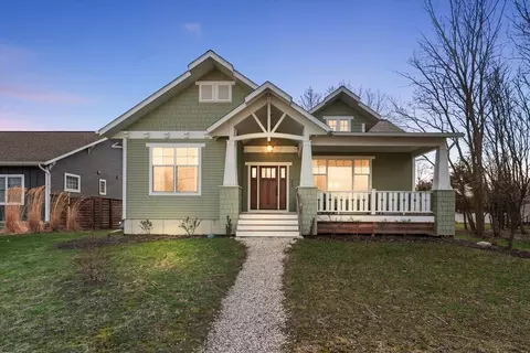 35 N Ferry St, Douglas, MI 49406
