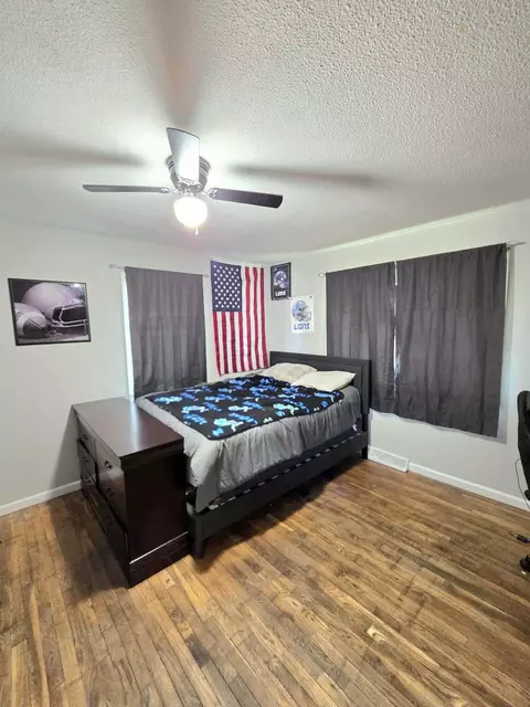 Bedroom - 645 E Lyons St, Lyons, MI 48851 photo 3 of 8