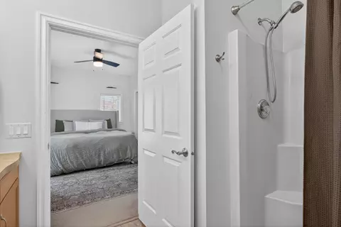 Bedroom - 12201 Dylan Ln, Parma, MI 49269 photo 9 of 10