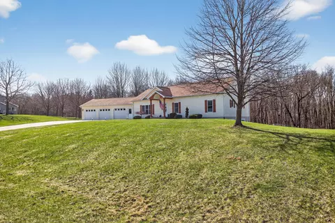 Exterior - 12201 Dylan Ln, Parma, MI 49269 photo 6 of 18