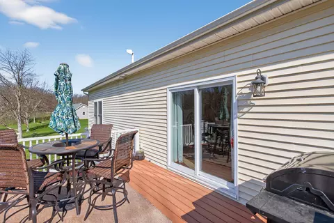 Exterior - 12201 Dylan Ln, Parma, MI 49269 photo 4 of 18