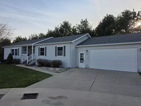 1412 Westwind Ln, Fremont, MI 49412