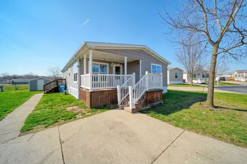 320 Grand River Dr, Adrian, MI 49221