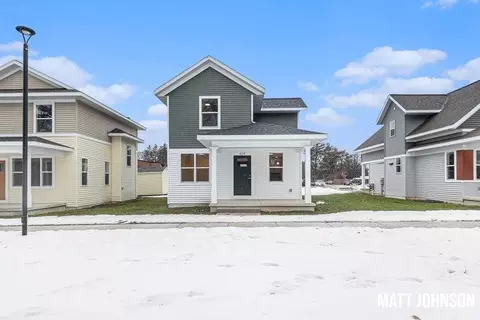 624 Hazen St SE, Grand Rapids, MI 49507