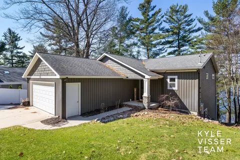 Exterior - 7511 Ravine Dr NE, Belding, MI 48809 photo 1 of 11