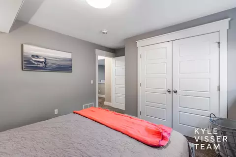 Bedroom - 7511 Ravine Dr NE, Belding, MI 48809 photo 4 of 6