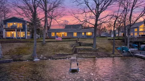 8653 Wildwood Ct, Jackson, MI 49201