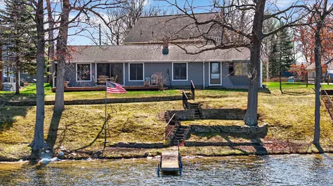 8653 Wildwood Ct, Jackson, MI 49201