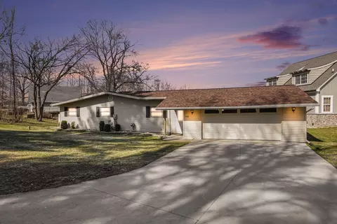 7788 W Royal Rd, Canadian Lakes, MI 49346