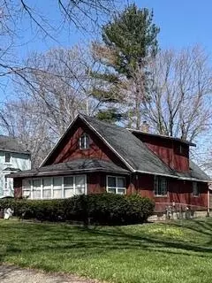 204 W Berry Ave, Lansing, MI 48910