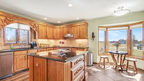 Kitchen - 4375 Pleasantview Dr, Gladwin, MI 48624 photo 3 of 4
