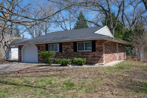 115 Stowe Ct, Niles, MI 49120