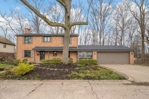 703 Comings Ave, St. Joseph, MI 49085