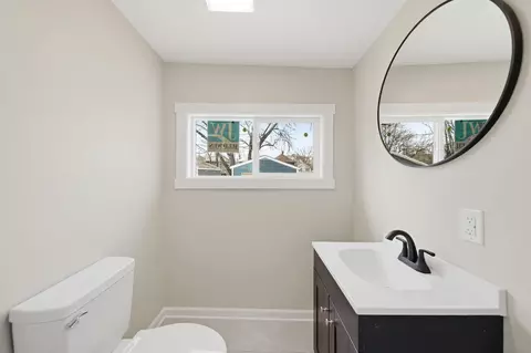 Bath - 316 Carr St, Jackson, MI 49201 photo 1 of 3