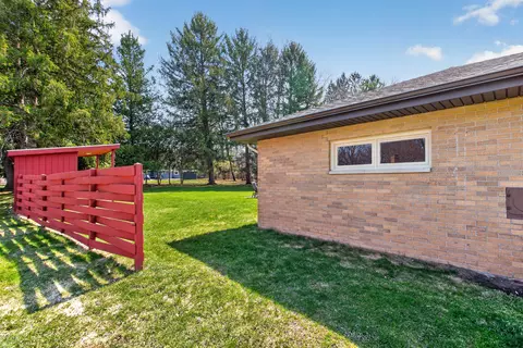 1097 Westfield Dr, Jackson, MI 49203 photo 7