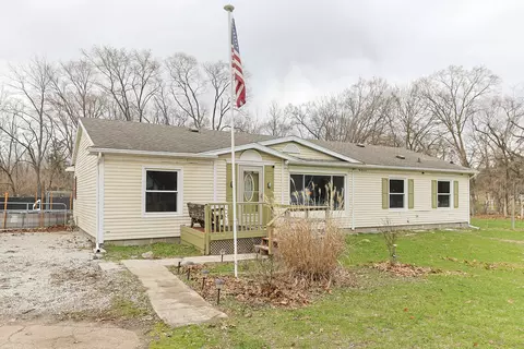 70955 Ironwood Dr, Niles, MI 49120