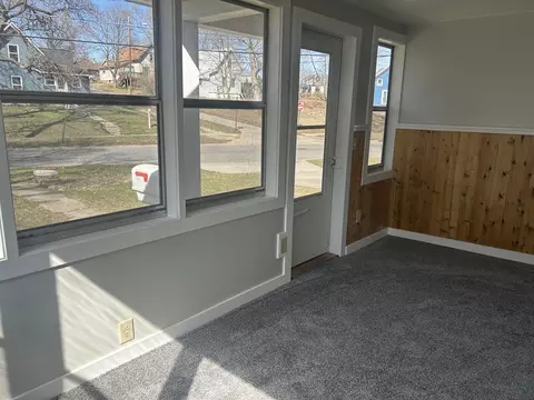 Exterior - 547 Ionia St, Belding, MI 48809 photo 2 of 5