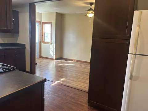 Living - 547 Ionia St, Belding, MI 48809 photo 1 of 2