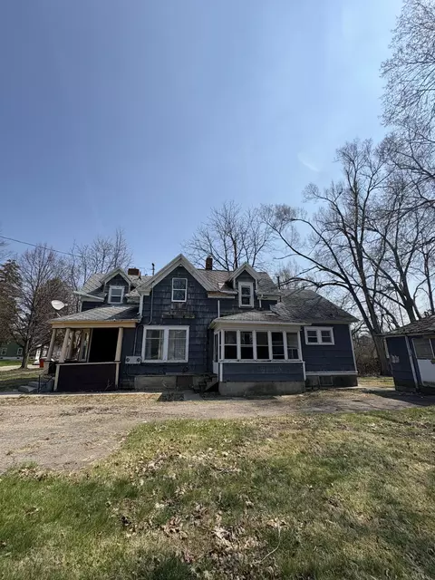 109 Wall St, Jackson, MI 49203