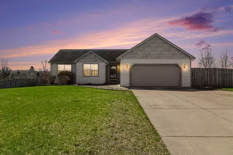 11738 Ambling Ave, Galesburg, MI 49053