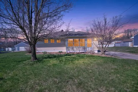 Exterior - 3442 Acacia Blvd, Jackson, MI 49203 photo 15 of 15