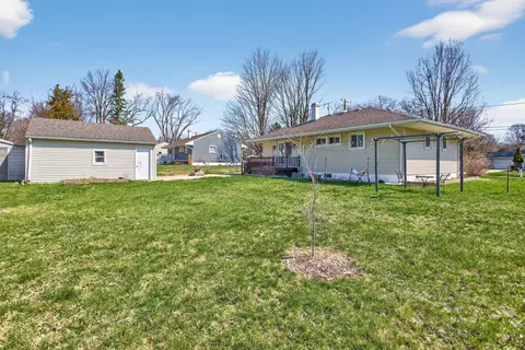 Exterior - 3442 Acacia Blvd, Jackson, MI 49203 photo 12 of 15