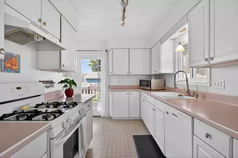 Kitchen - 3442 Acacia Blvd, Jackson, MI 49203 photo 1 of 4