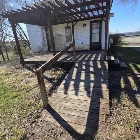 Exterior - 992 E Polk Rd, Hart, MI 49420 photo 13 of 15