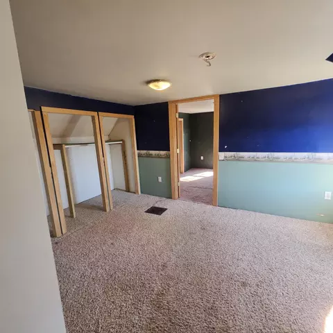 Bedroom - 992 E Polk Rd, Hart, MI 49420 photo 4 of 8