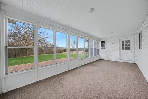 Exterior - 4001 Hoyer Rd, Jackson, MI 49201 photo 4 of 7