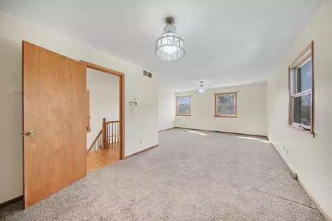 Bedroom - 4001 Hoyer Rd, Jackson, MI 49201 photo 1 of 9