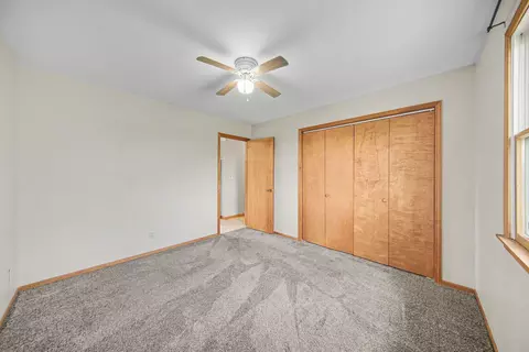 Bedroom - 4001 Hoyer Rd, Jackson, MI 49201 photo 8 of 9