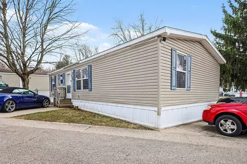 2762 Regina St SW #338, Wyoming, MI 49519