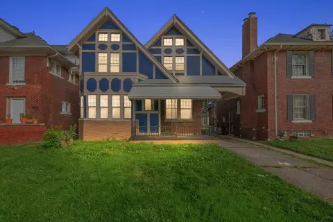 2066 Atkinson St, Detroit, MI 48206